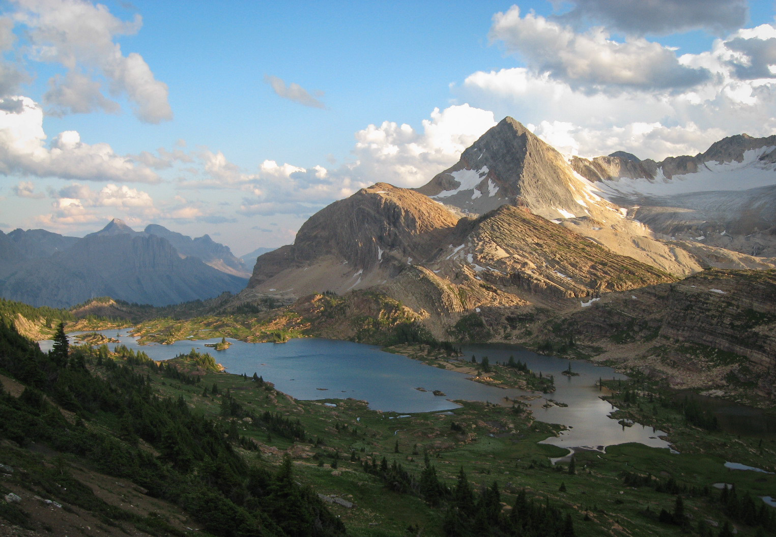 Limestone Lakes in Height of the Rockies Backpack 